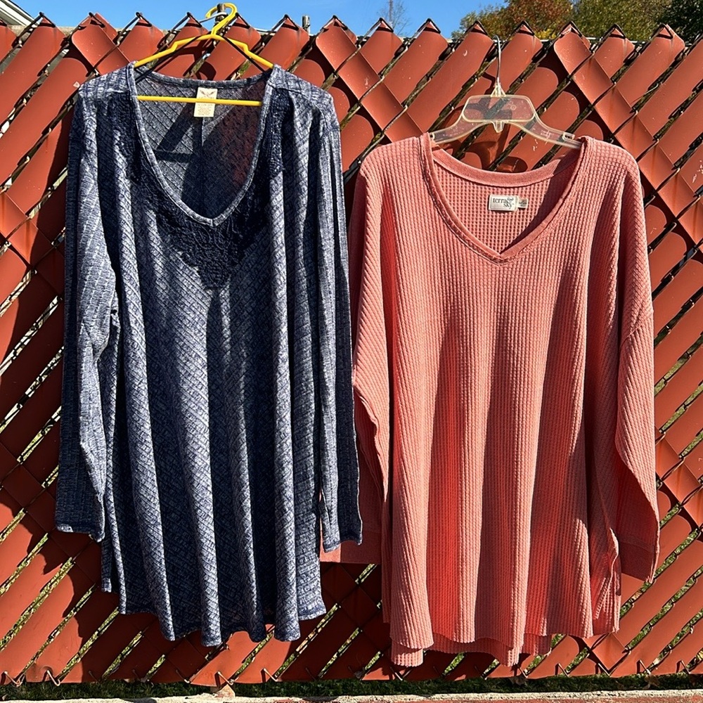 NWT two women’s 3x shirts. Both for $15.00. If buying 2 items 1/2 price all.